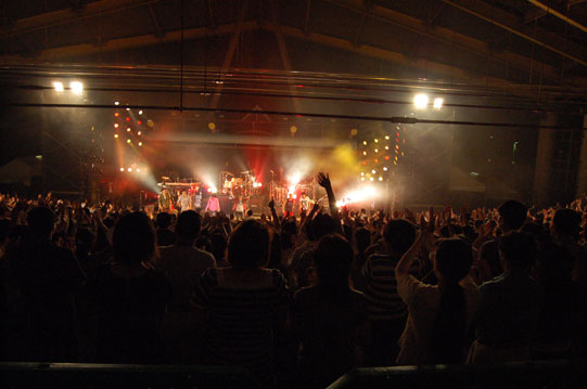 Live Report 楽園音楽祭2008 STARDUST REVUE in 太閤山